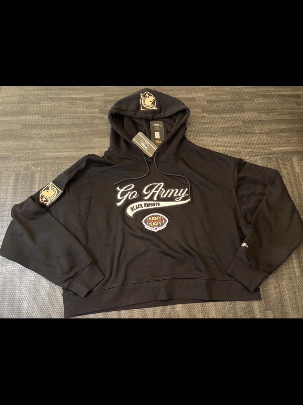 NWT Army Academy Black Knights NCAA Cropped Hoodie Women’s XL NEW Official